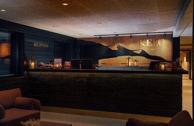 <b>Kelo Resort</b><br>Mänty paneeli. Asennus Joma Rakennus